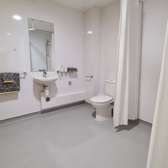 Premium Plus Studio - Image 6